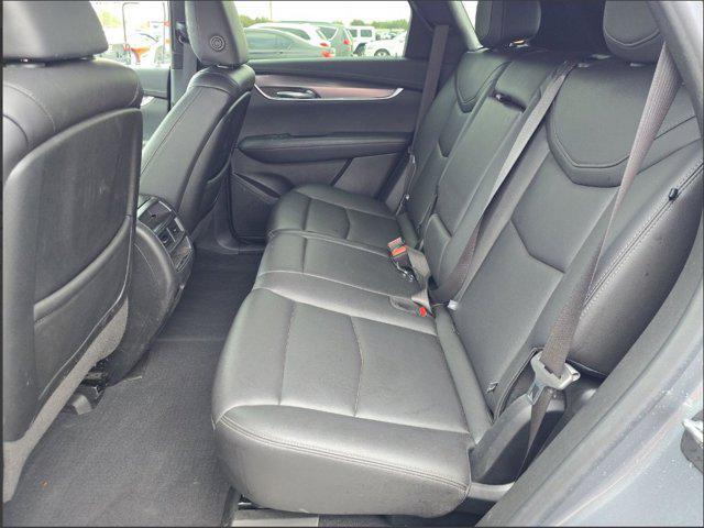 used 2021 Cadillac XT5 car, priced at $25,984