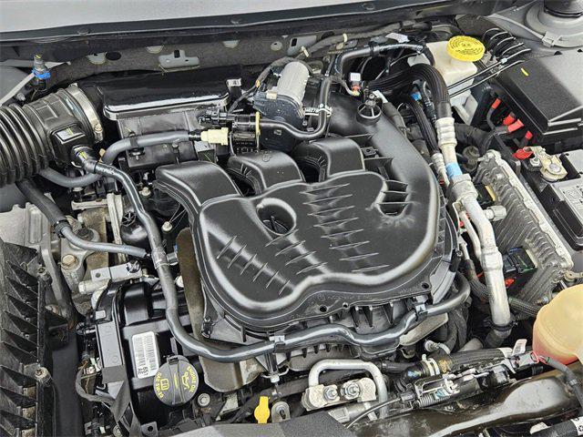 used 2019 Jeep Cherokee car, priced at $18,984