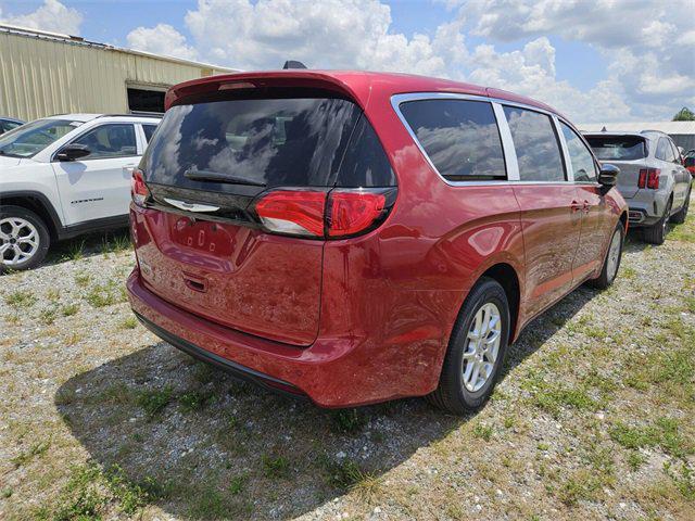 new 2025 Chrysler Voyager car, priced at $36,984