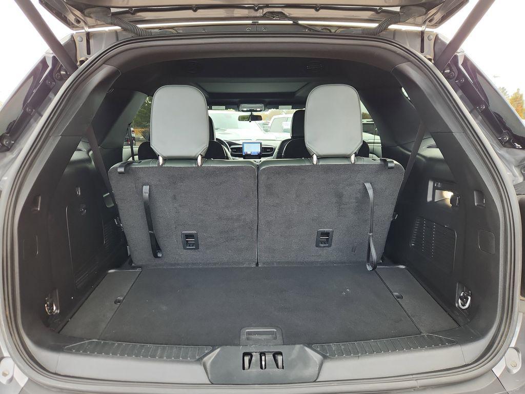 used 2022 Ford Explorer car, priced at $35,162