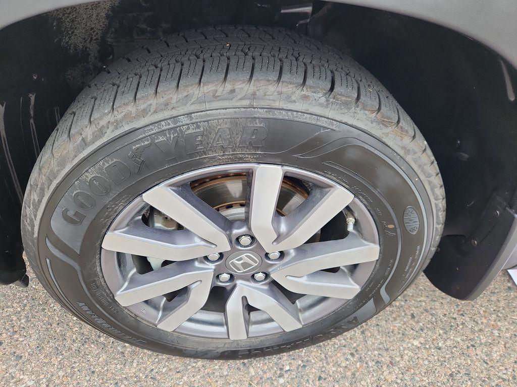 used 2021 Honda Pilot car, priced at $26,769
