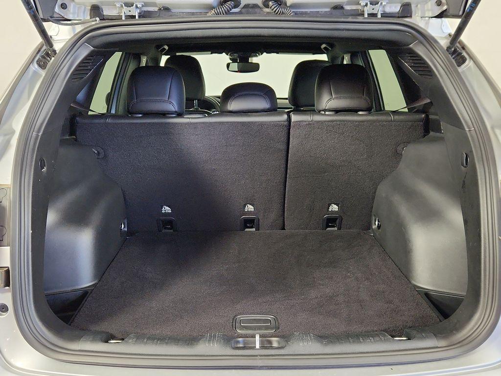 used 2024 Jeep Compass car, priced at $24,006