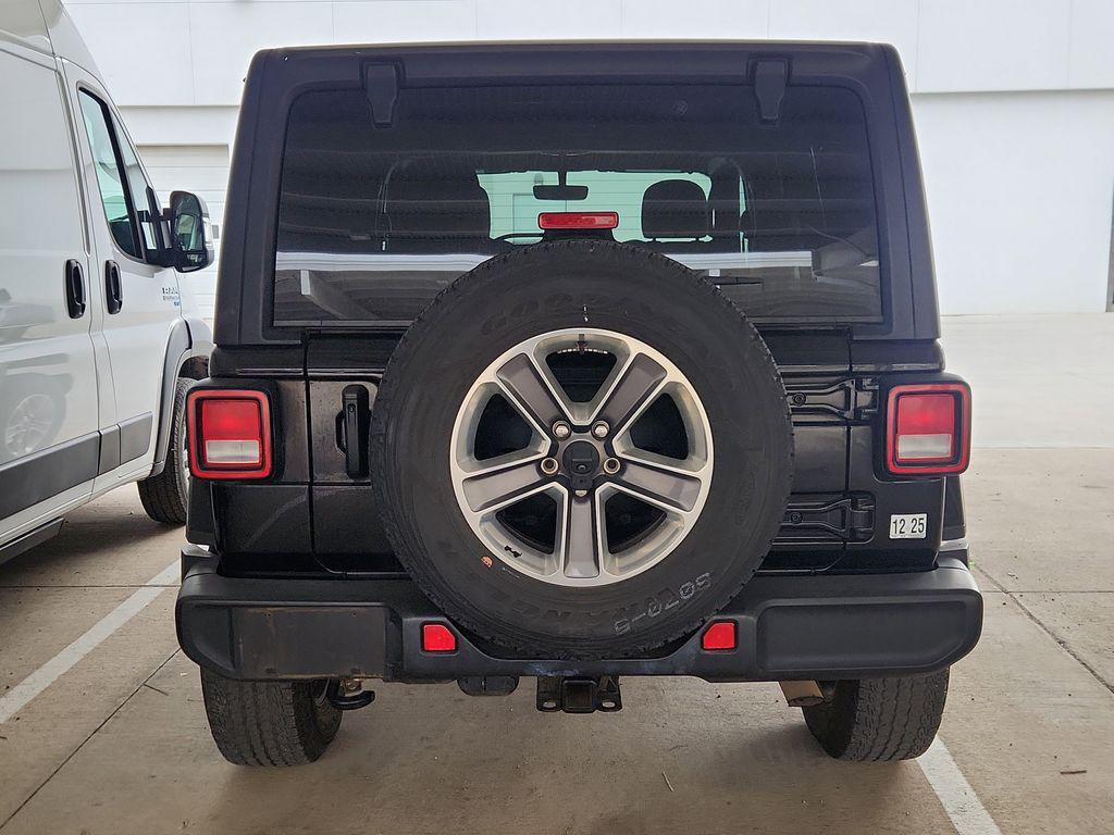 used 2022 Jeep Wrangler Unlimited car, priced at $31,937