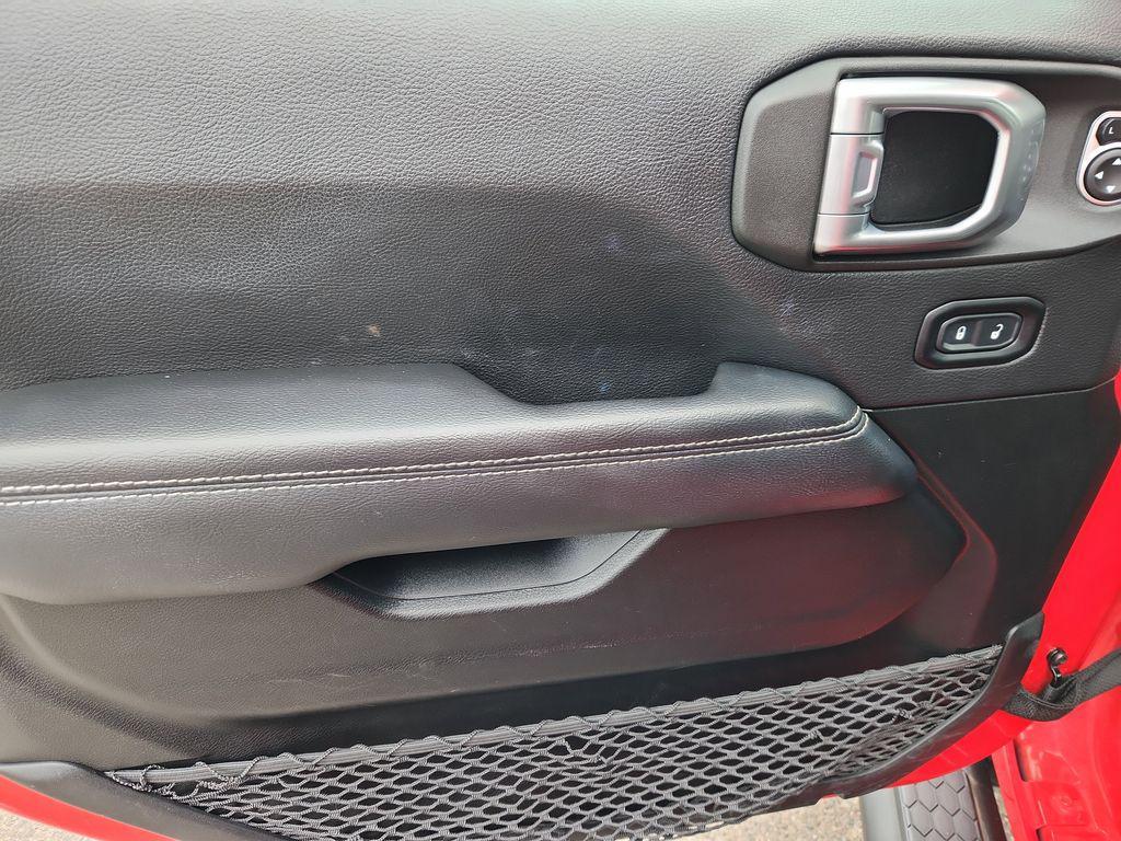 used 2022 Jeep Wrangler Unlimited car, priced at $30,587