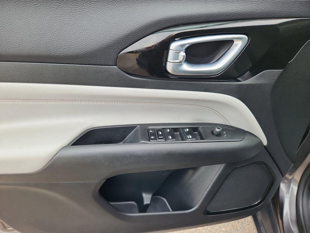 used 2023 Jeep Compass car, priced at $20,997