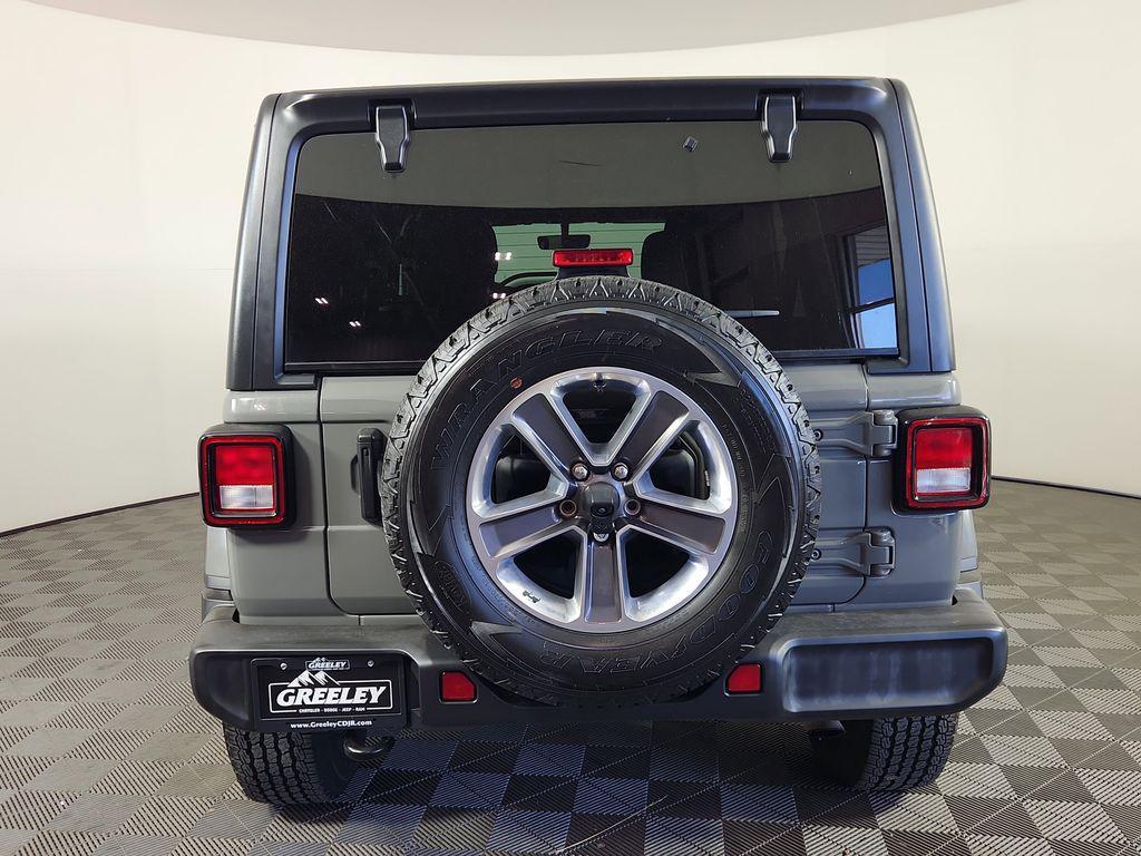 used 2022 Jeep Wrangler Unlimited car, priced at $38,305