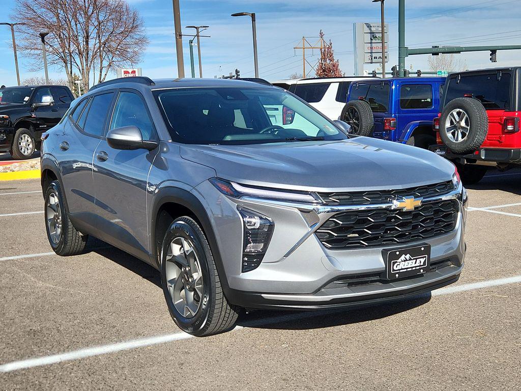 used 2024 Chevrolet Trax car, priced at $20,507