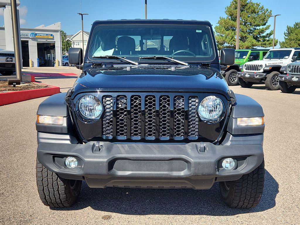 used 2020 Jeep Gladiator car, priced at $30,117