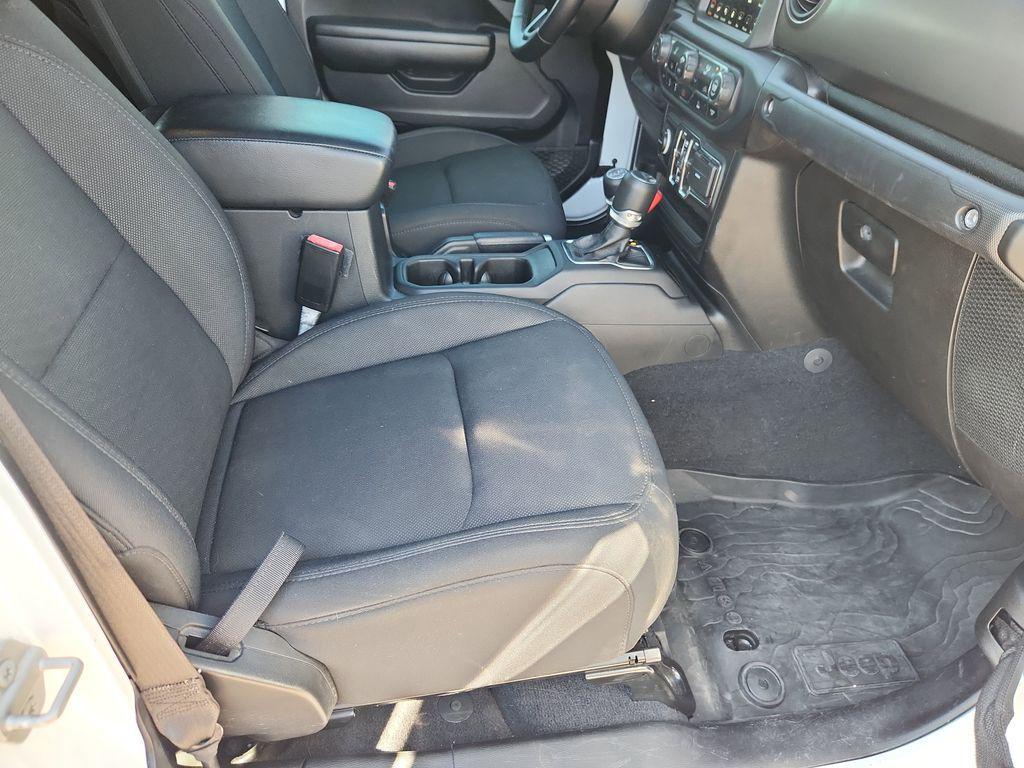 used 2021 Jeep Gladiator car, priced at $29,398