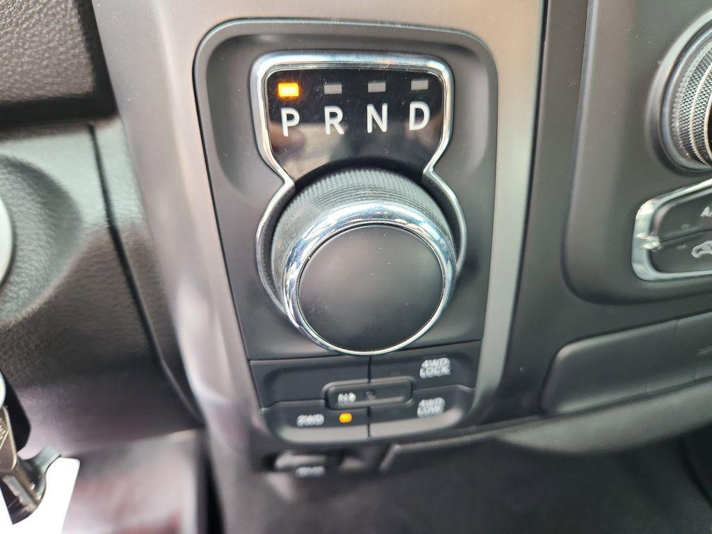 used 2021 Ram 1500 Classic car, priced at $29,118