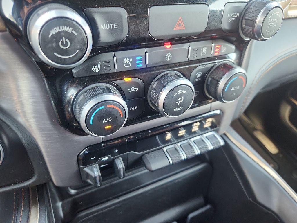 used 2022 Ram 1500 car, priced at $34,221