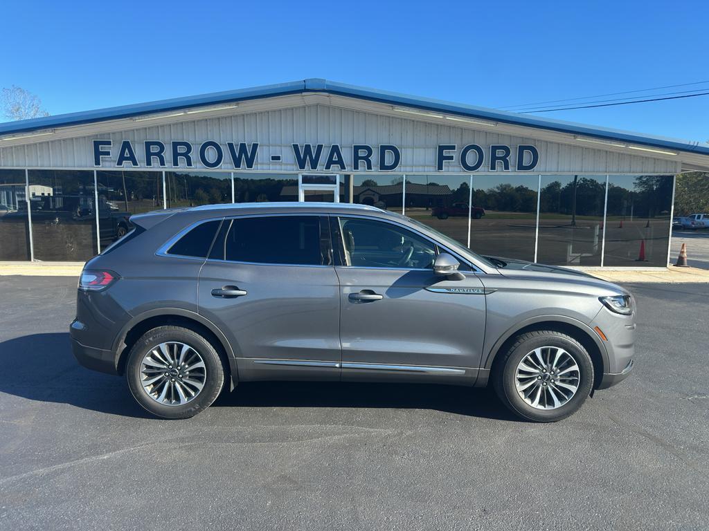 used 2022 Lincoln Nautilus car, priced at $31,430