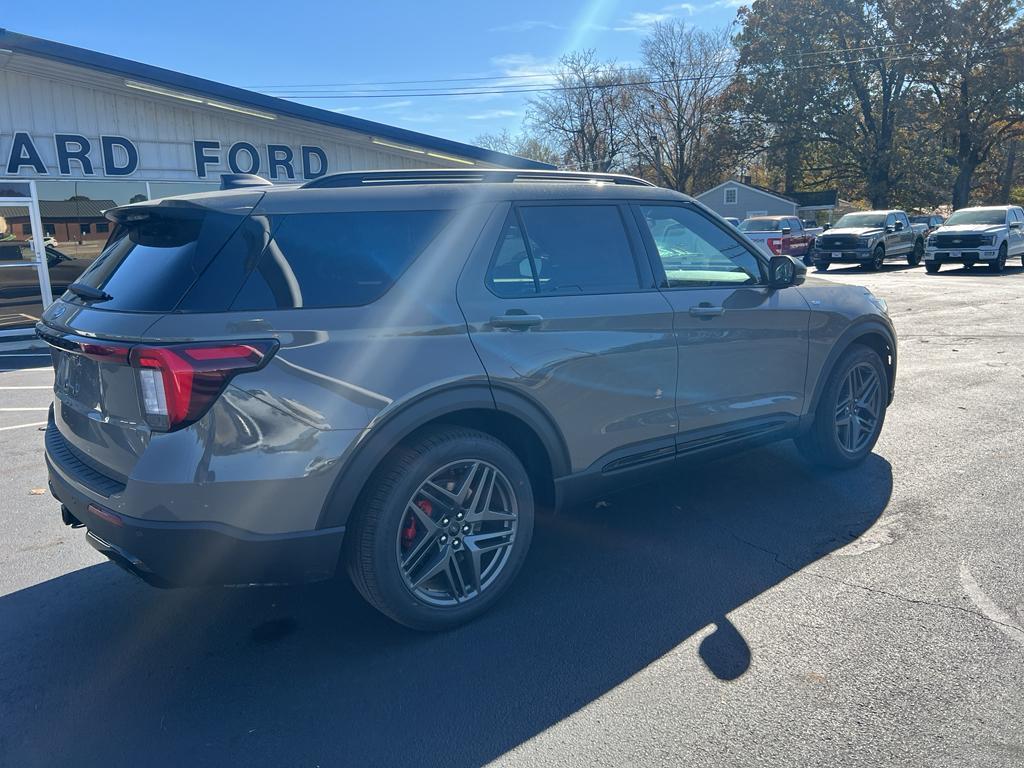 new 2026 Ford Explorer car, priced at $50,075