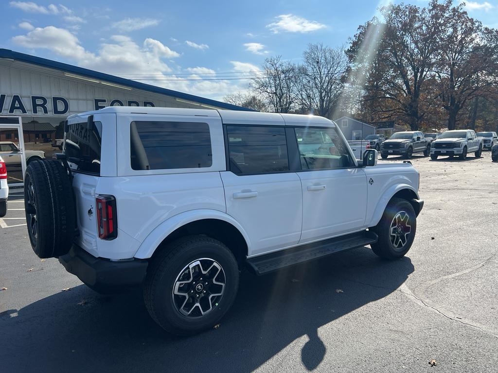 new 2025 Ford Bronco car, priced at $57,760