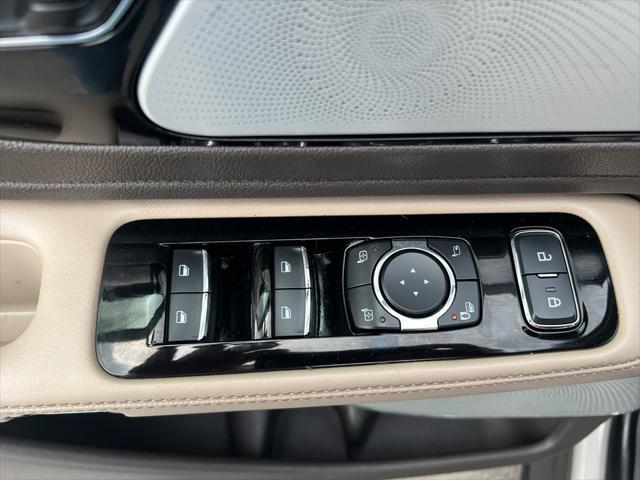 used 2023 Lincoln Aviator car, priced at $52,800