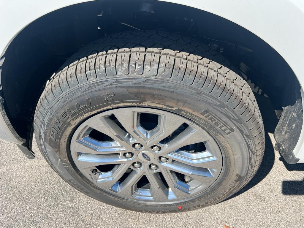 new 2025 Ford F-150 car, priced at $58,976