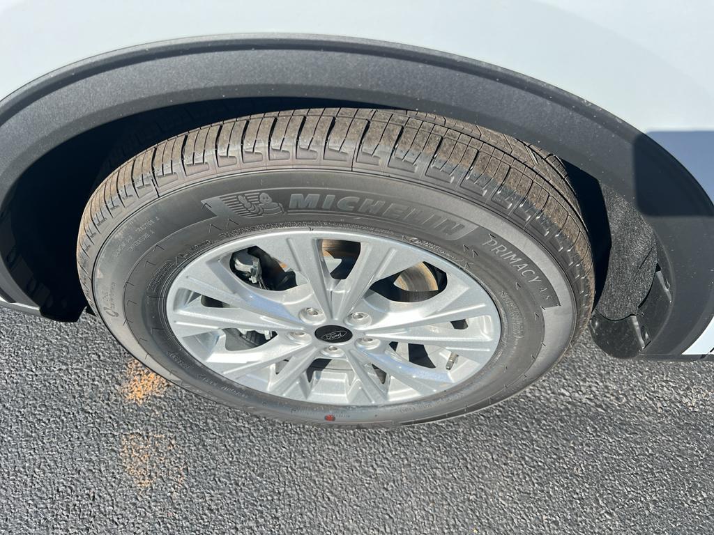 new 2026 Ford Escape car, priced at $30,602