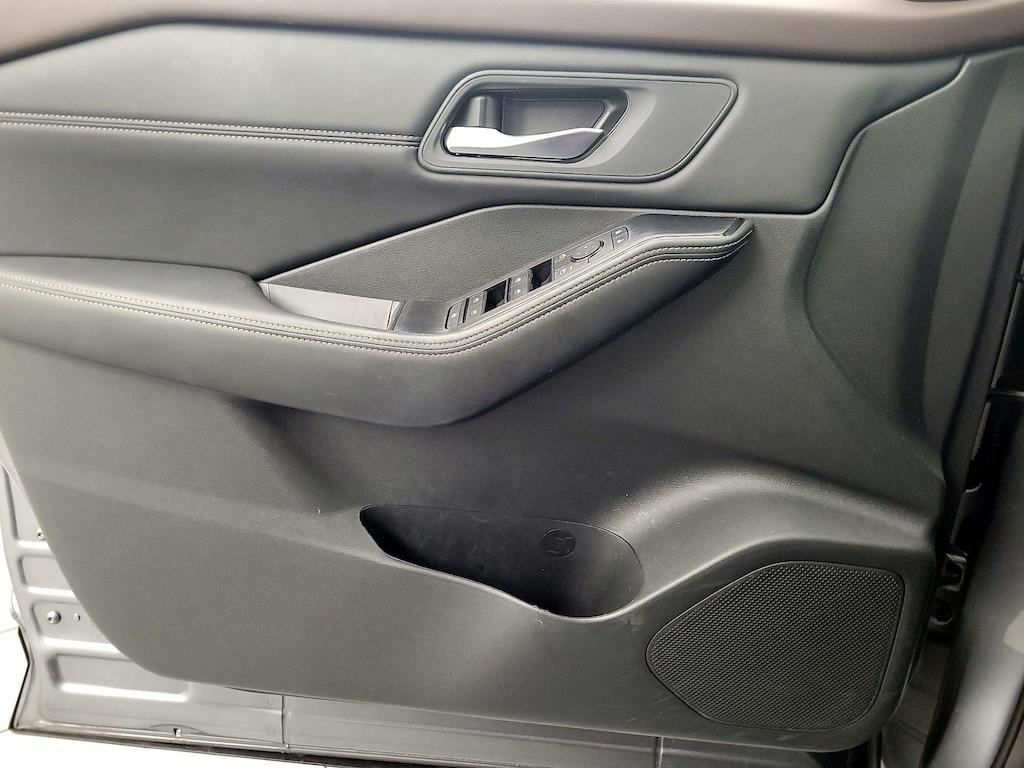 used 2022 Nissan Rogue car, priced at $23,998