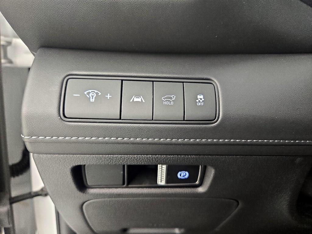 used 2023 Hyundai Santa Fe car, priced at $27,998