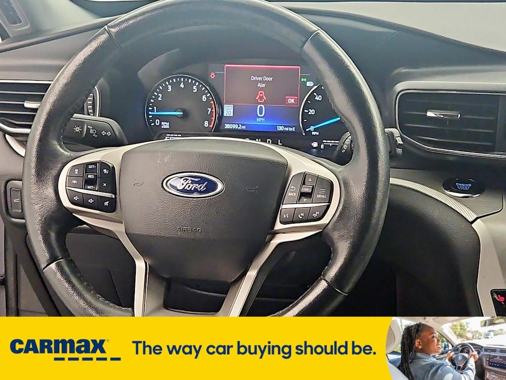 used 2022 Ford Explorer car, priced at $27,998