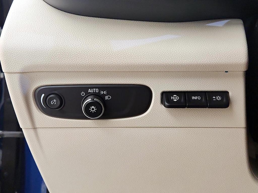 used 2023 Buick Envision car, priced at $31,998