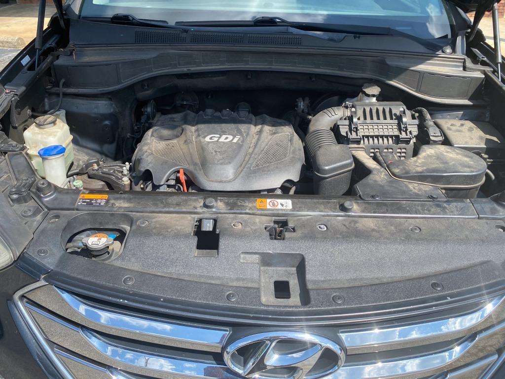 used 2013 Hyundai Santa Fe car, priced at $8,995