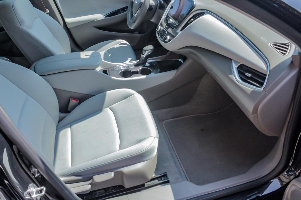 used 2021 Chevrolet Malibu car, priced at $18,995