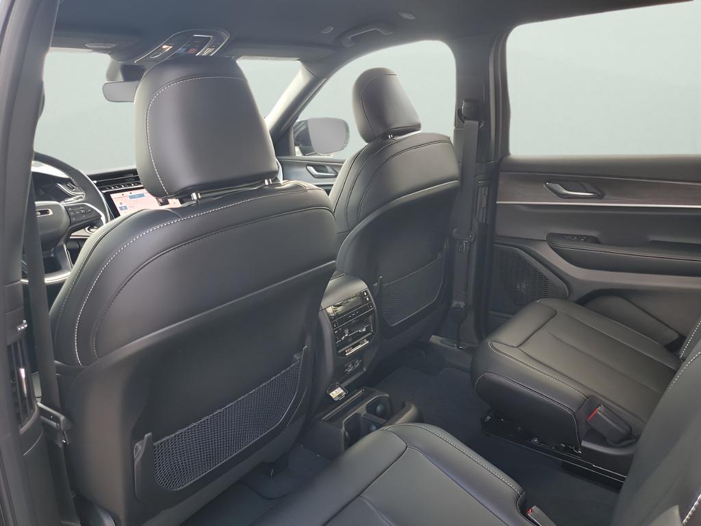 new 2025 Jeep Grand Cherokee L car, priced at $46,313
