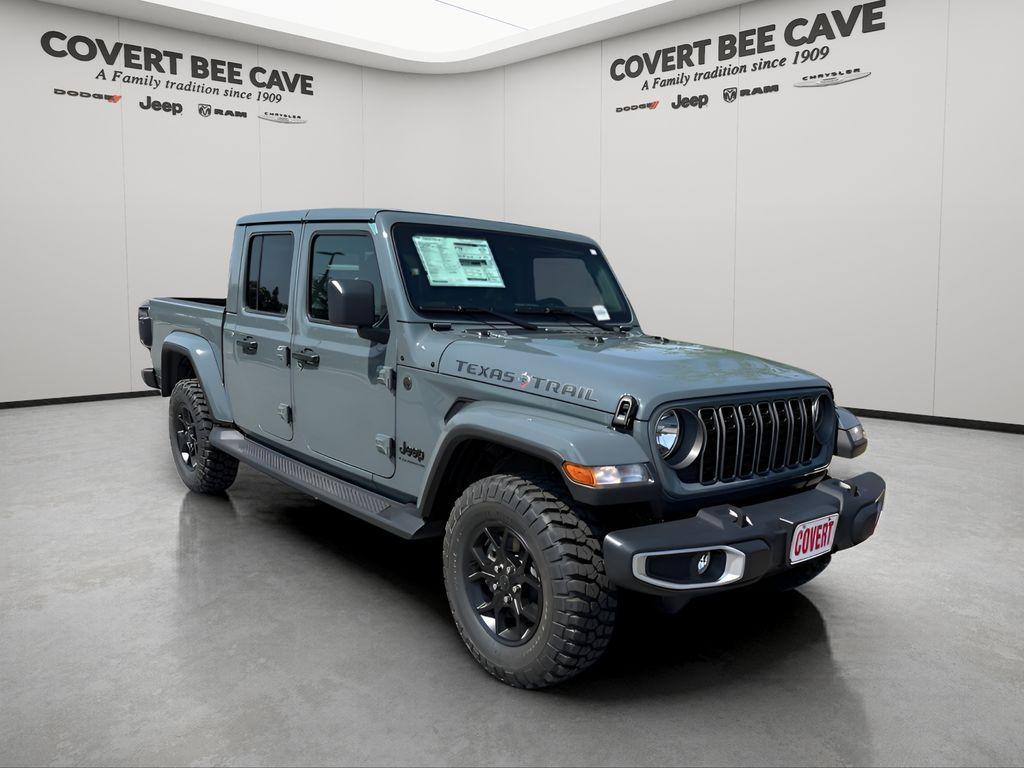 new 2025 Jeep Gladiator car, priced at $44,406