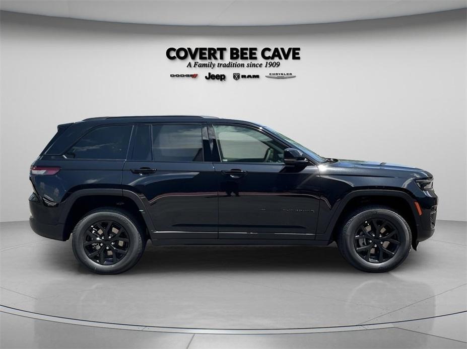 new 2024 Jeep Grand Cherokee car, priced at $42,107