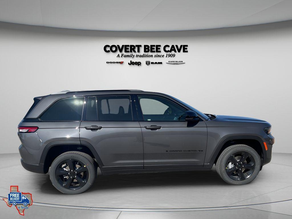 new 2025 Jeep Grand Cherokee car, priced at $37,845