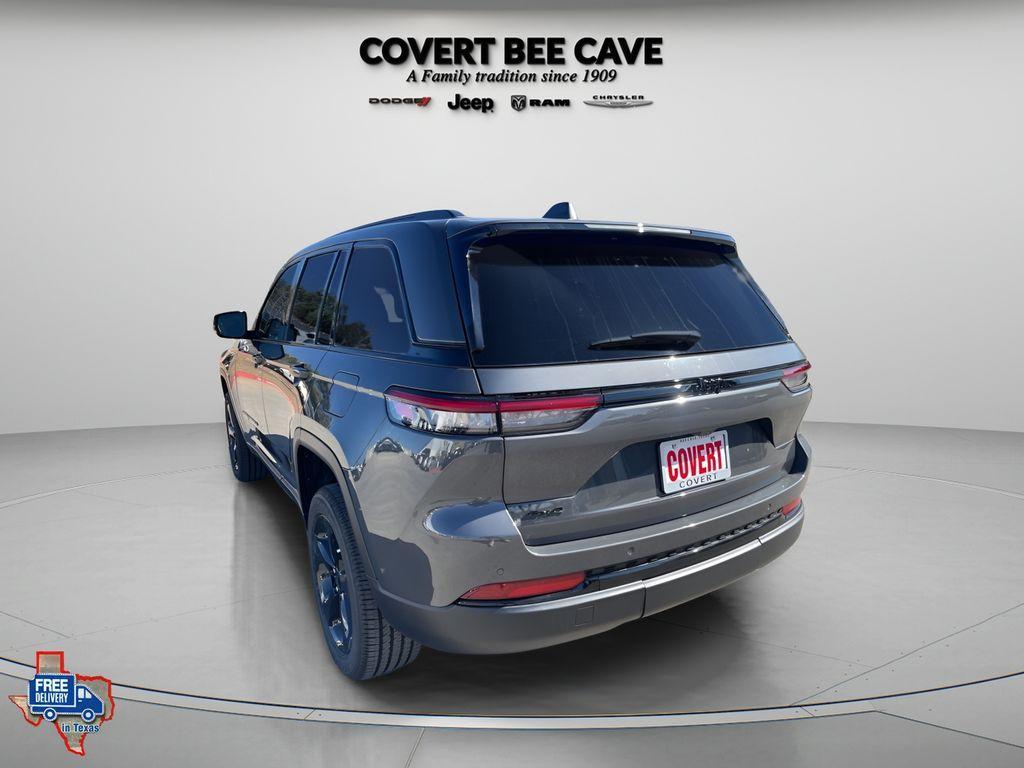 new 2025 Jeep Grand Cherokee car, priced at $37,845