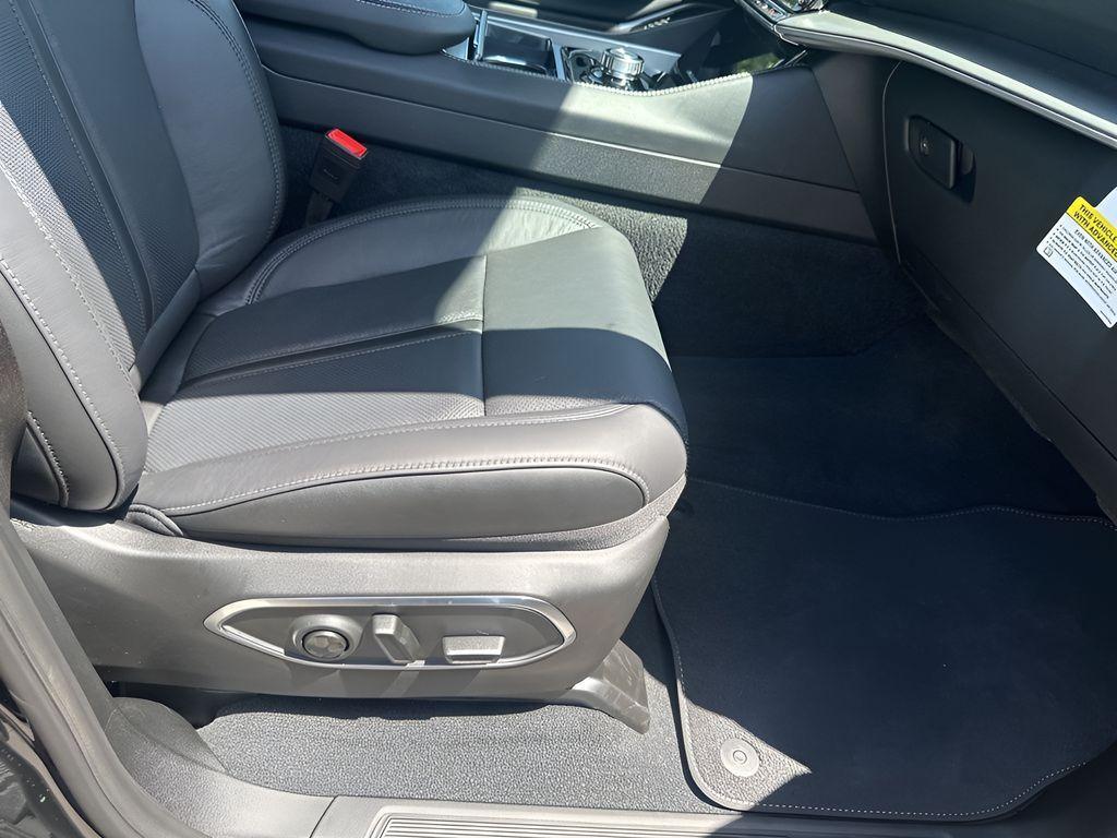 new 2025 Jeep Wagoneer L car, priced at $74,447