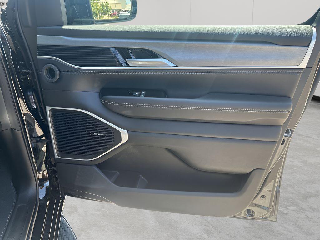 new 2025 Jeep Wagoneer L car, priced at $74,447