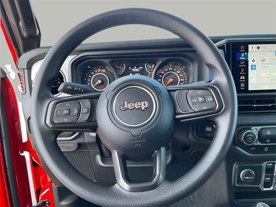 new 2025 Jeep Gladiator car, priced at $40,942