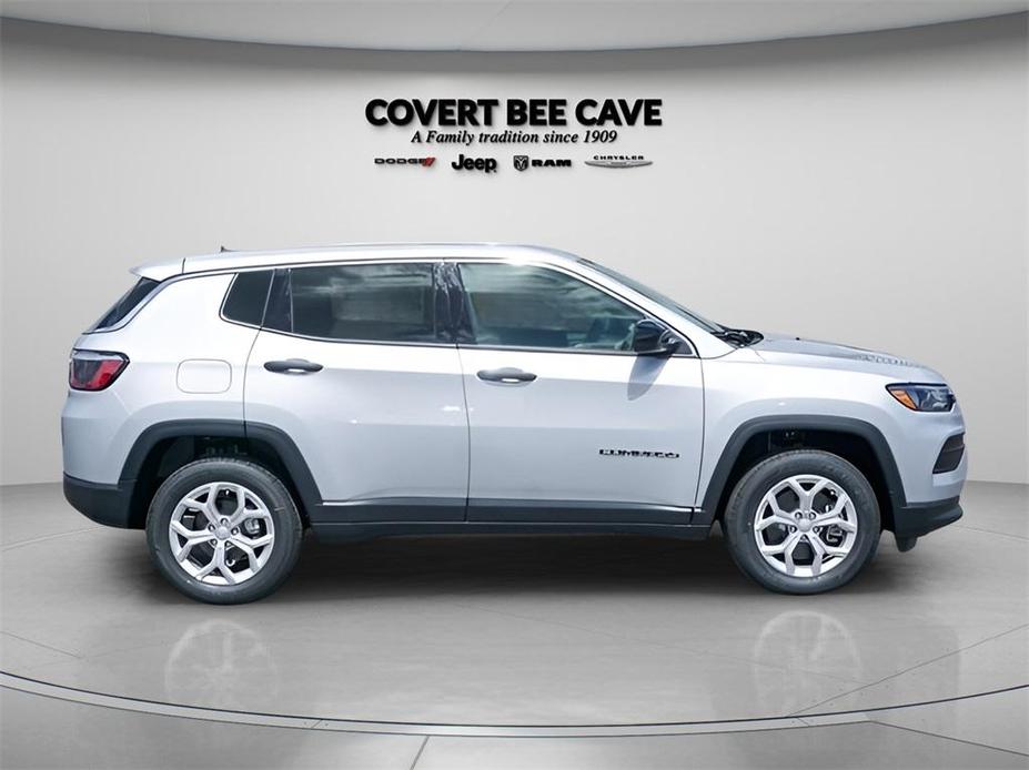 new 2024 Jeep Compass car, priced at $26,128