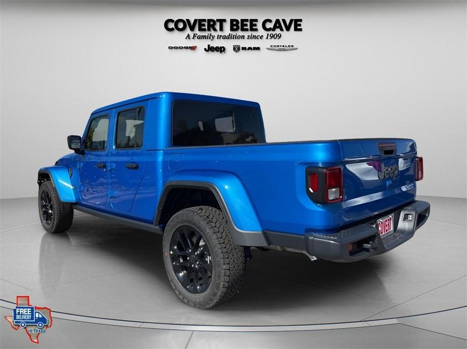 new 2025 Jeep Gladiator car, priced at $41,885