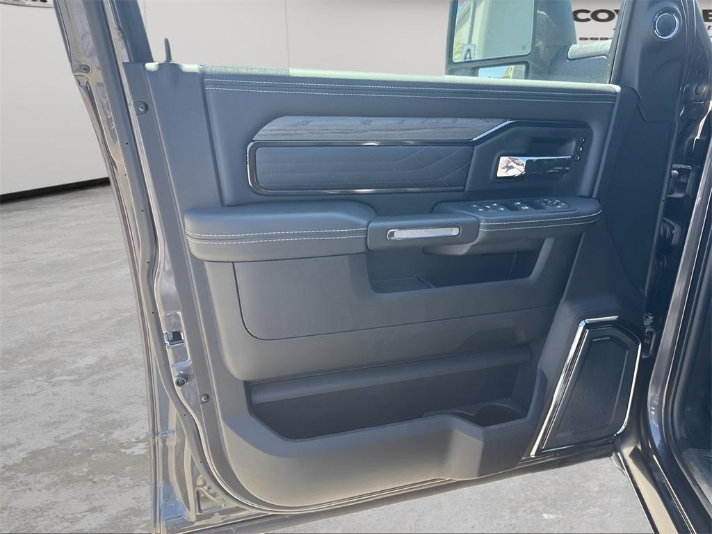 new 2025 Ram 2500 car, priced at $94,976