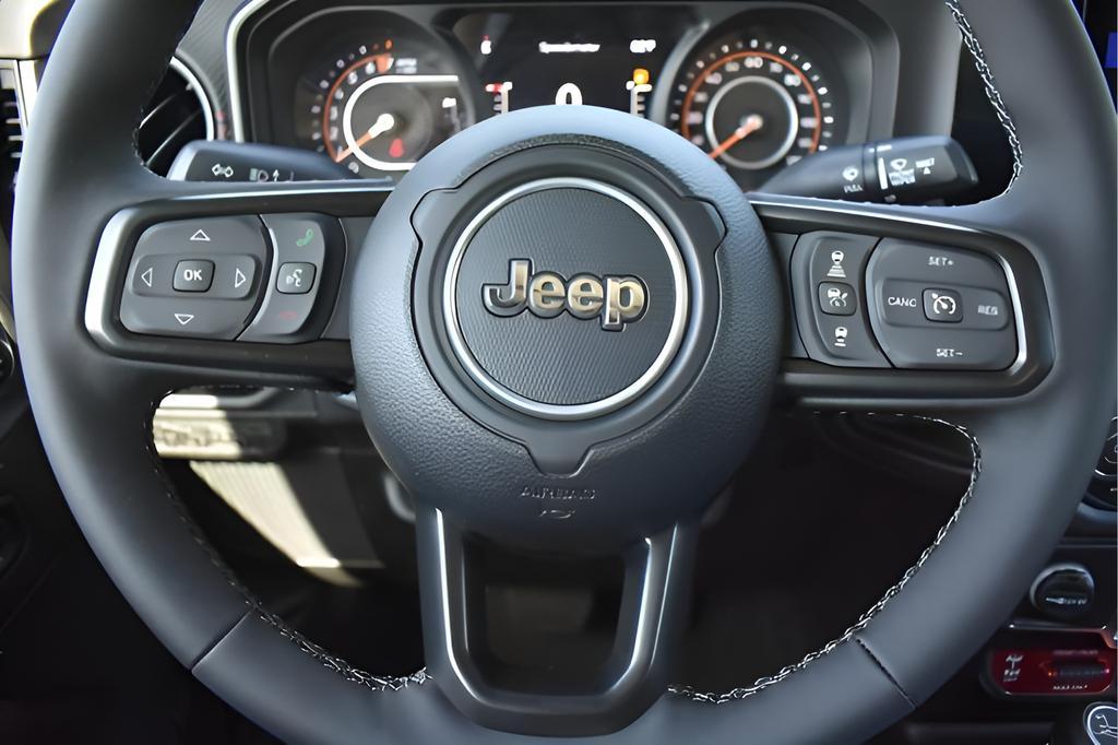 new 2025 Jeep Gladiator car, priced at $56,326