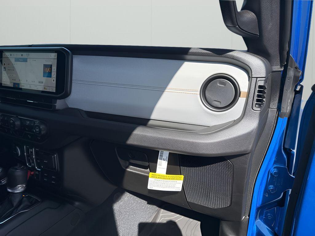 new 2025 Jeep Wrangler car, priced at $51,080