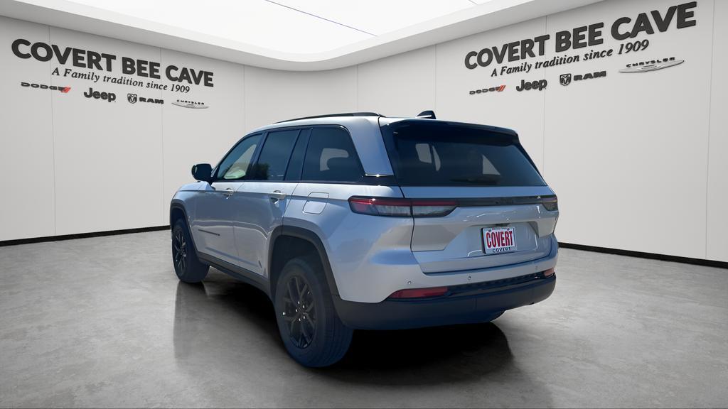 new 2025 Jeep Grand Cherokee car, priced at $39,991
