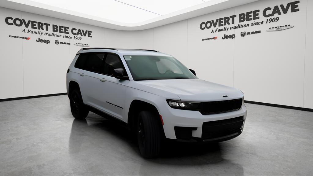 new 2025 Jeep Grand Cherokee L car, priced at $39,000