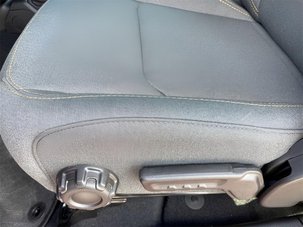 new 2025 Jeep Gladiator car, priced at $37,942