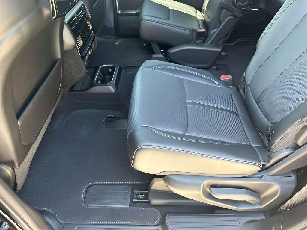 new 2025 Jeep Wagoneer L car, priced at $73,947