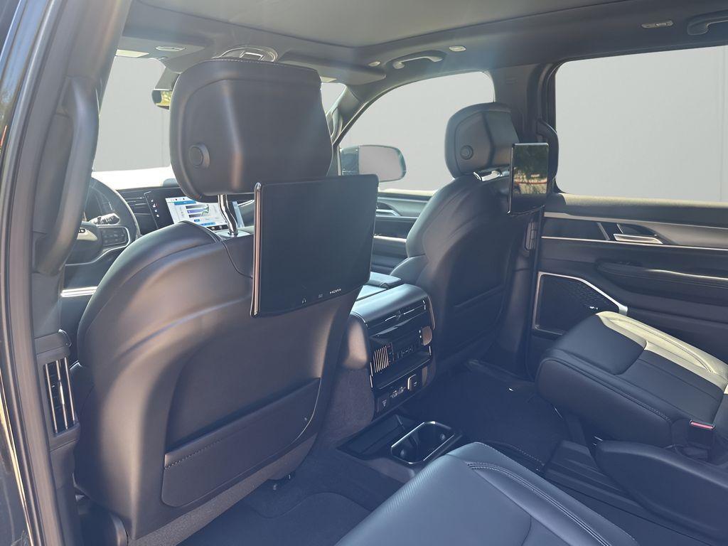 new 2025 Jeep Wagoneer L car, priced at $73,947