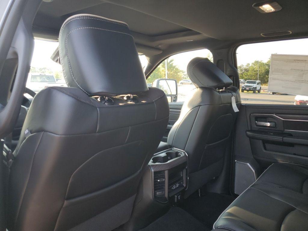 new 2025 Ram 2500 car, priced at $81,607