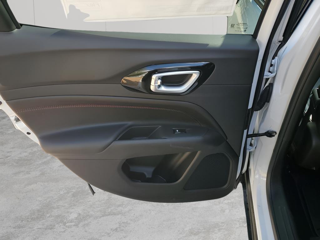 new 2026 Jeep Compass car, priced at $33,459