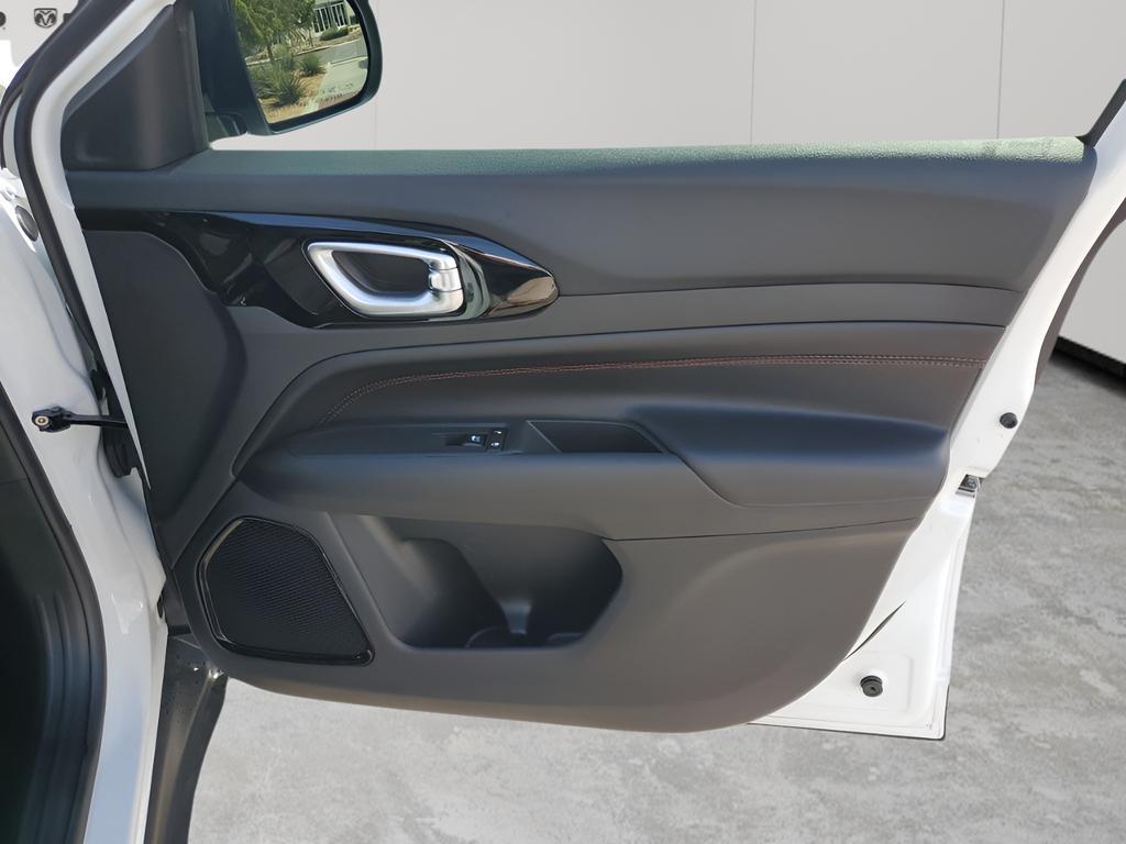 new 2026 Jeep Compass car, priced at $33,459