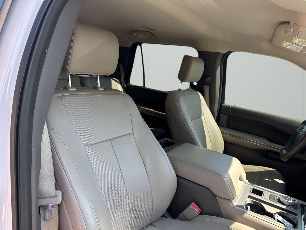 used 2018 Ford Expedition car, priced at $20,725