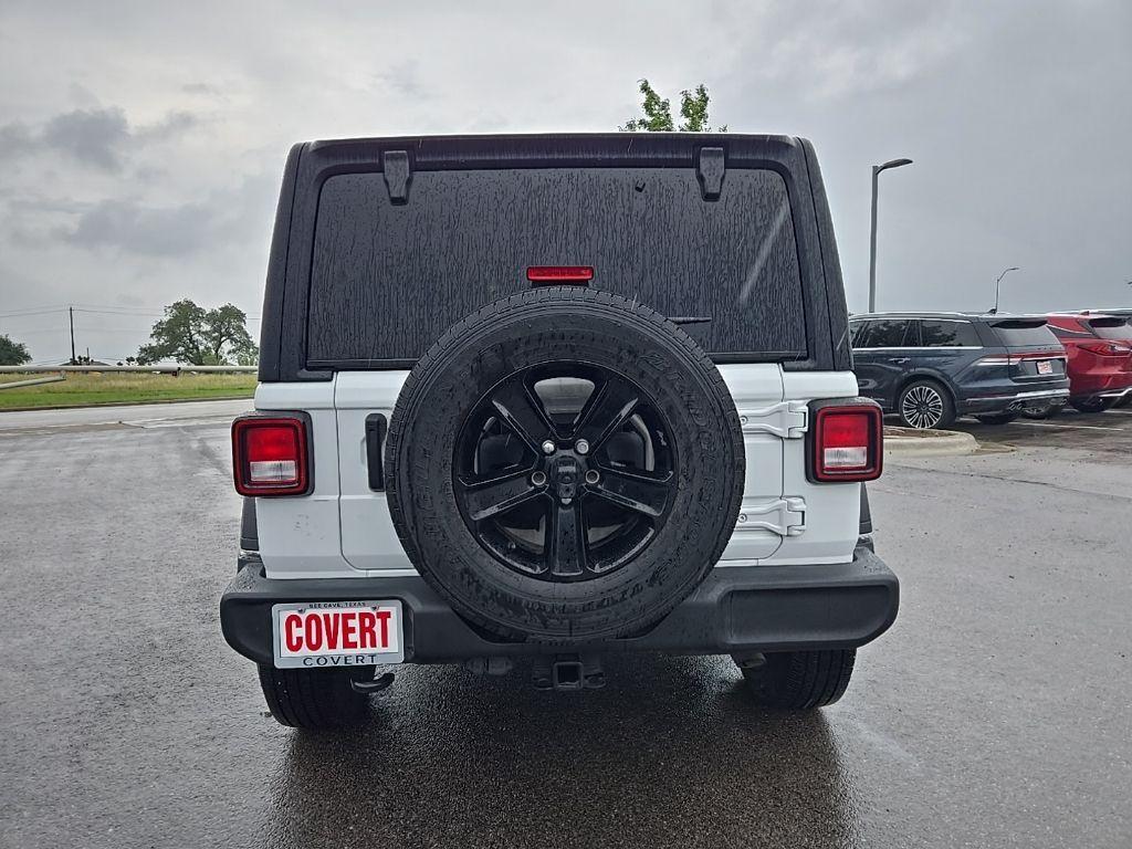 used 2022 Jeep Wrangler Unlimited car, priced at $32,997
